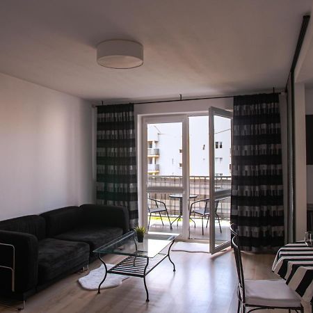 Sdh 2 Radzymin Comfortable Apartment Near Warsaw Exteriér fotografie