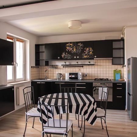 Sdh 2 Radzymin Comfortable Apartment Near Warsaw Exteriér fotografie